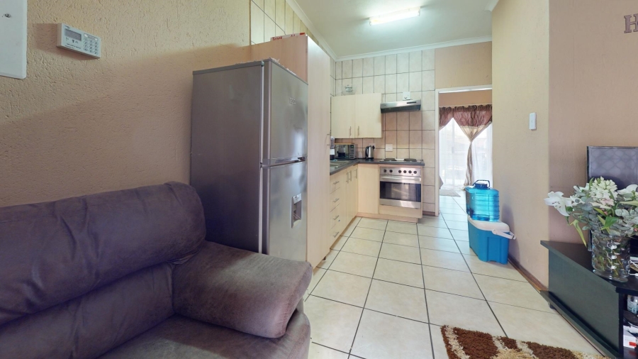 1 Bedroom Property for Sale in Potchefstroom North West